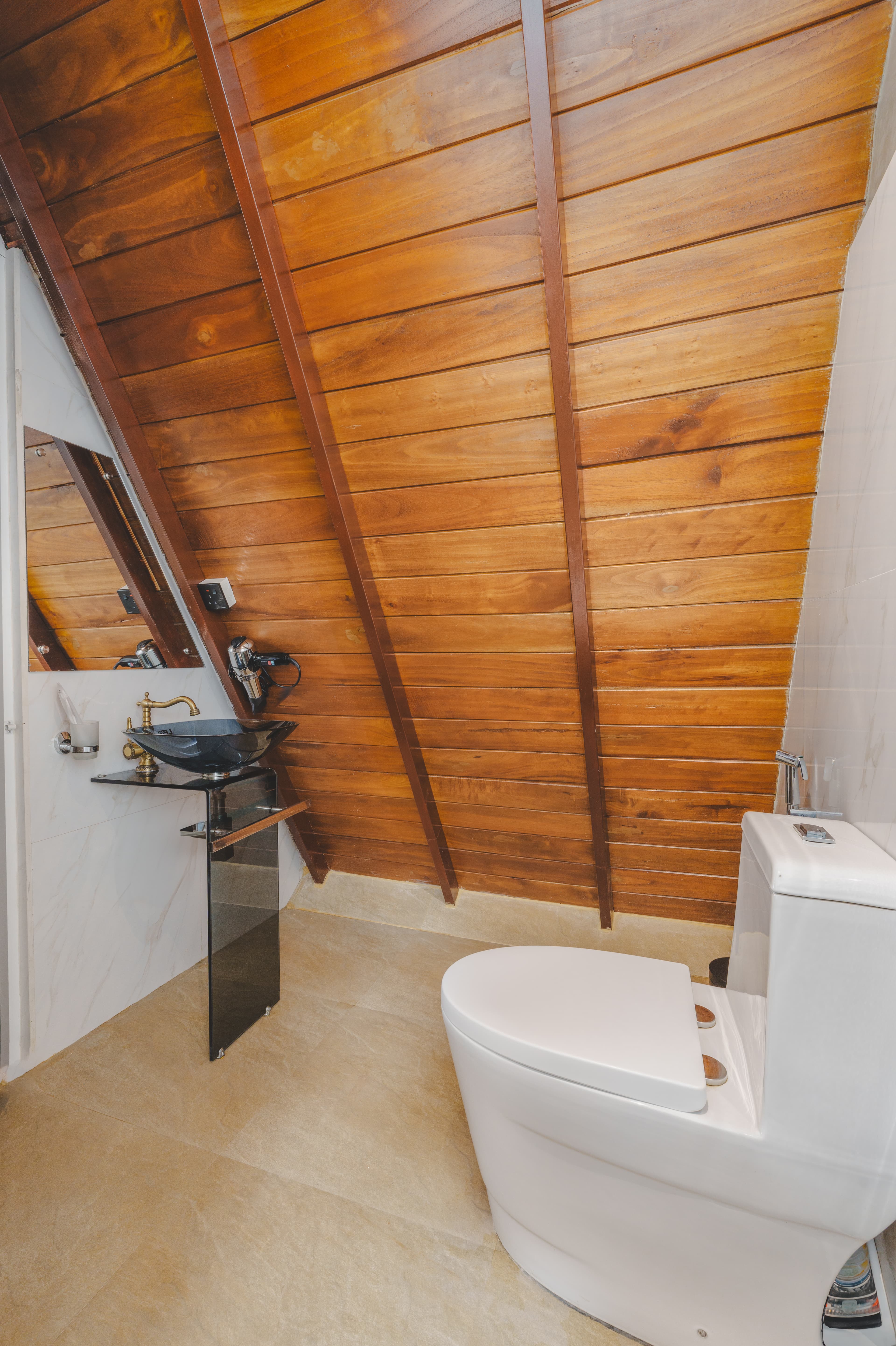 Chalet Grandeur — deck